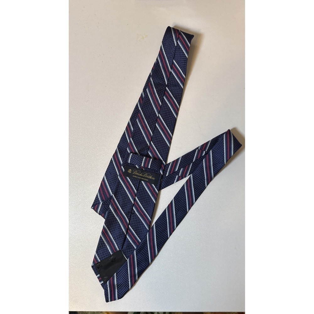 VTG Brooks Brothers Tie Silk‎ Navy Blue/Light Blue/White Stripe Preppy Classic
